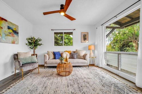 66-832 Keakula St, Waialua, HI 96791-9739