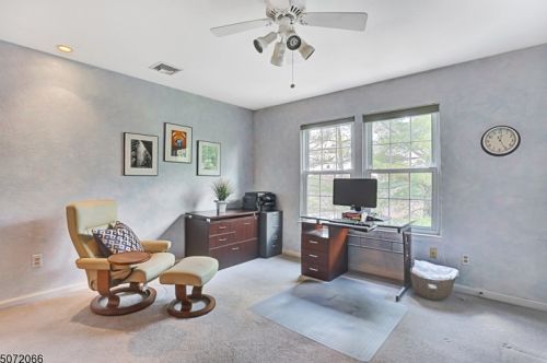 47 Pheasant Brook Ct, Bedminster NJ  07921-2040 exterior