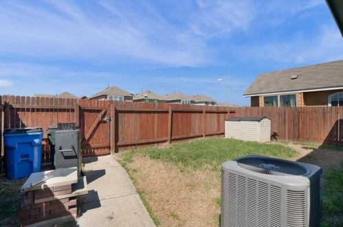 4514 Credo Ln, Austin TX 78725-2929 exterior