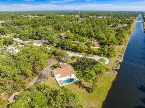3295 66th St, Naples, FL 34105-7321