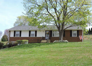 90 Barbara Ln, Roanoke, VA 24019-8632