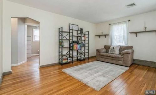 35 Boulevard, Westwood NJ  07675-2042 exterior
