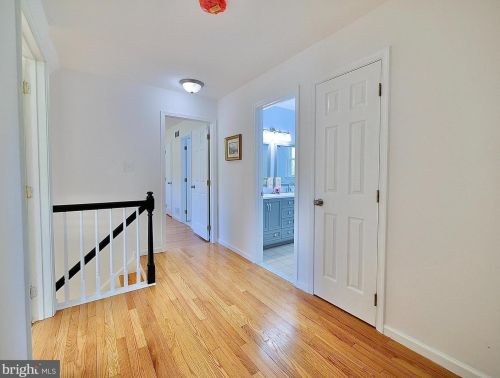 239 Hawkes Ct, Hockessin DE  19707-1351 exterior
