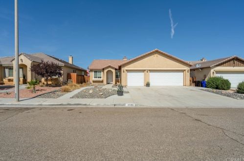 13598 Thunderbird Pl, Victorville, CA 92392-6860
