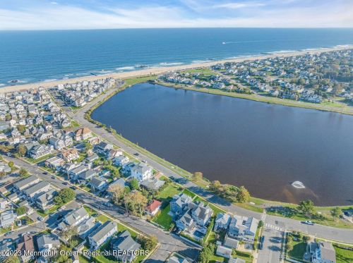 395 North Blvd, Belmar NJ  07719-2914 exterior