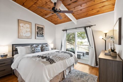 2440 Lincoln Ave, Belmont CA  94002-1424 exterior