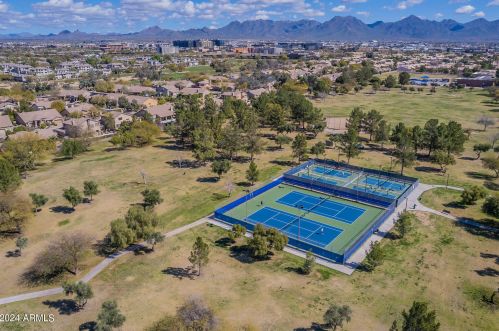 6911 Friess Dr, Scottsdale AZ  85254-3410 exterior