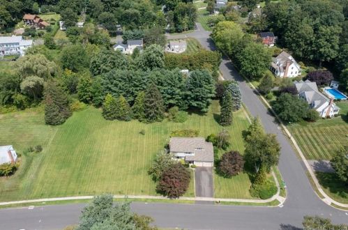 117 Winesap Rd, Kensington, CT 06037-2931
