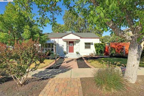 514 Q St, Livermore, CA 94550-4220