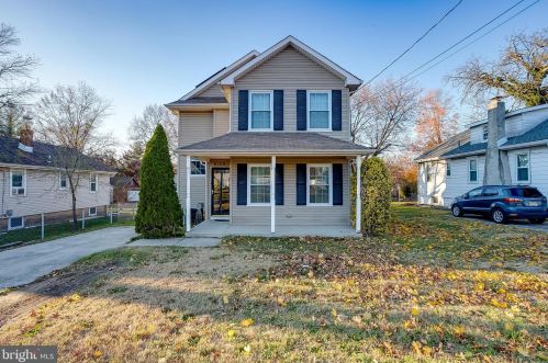 8129 River Rd, Camden, NJ 08110-2436