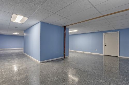 5268 Center Dr, Latrobe PA  15650-2770 exterior