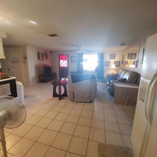 11201 Tyler Dr, Port Richey FL  34668-2278 exterior