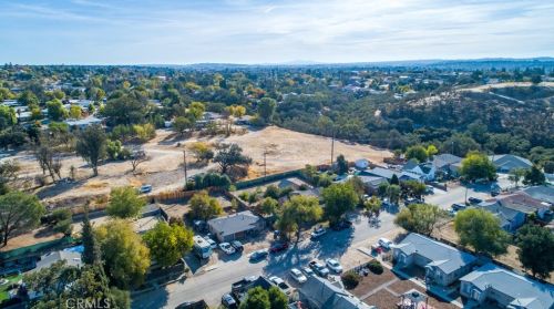 107 Capitol Hill Dr, Lake Nacimiento CA  93446-2730 exterior