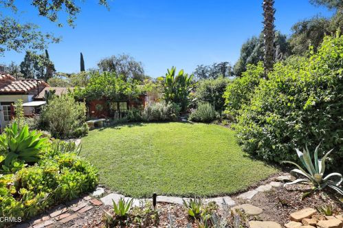 2919 Lake Ave, Altadena CA  91001-1621 exterior