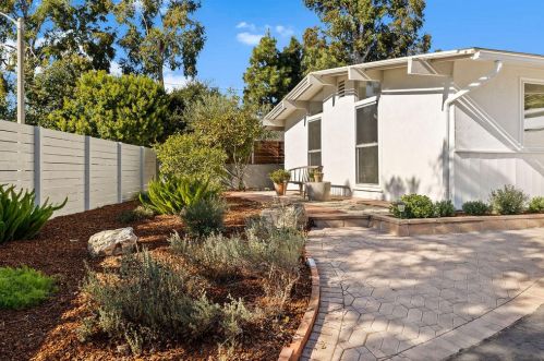3722 Cordero Dr, Santa Barbara CA  93105-4034 exterior