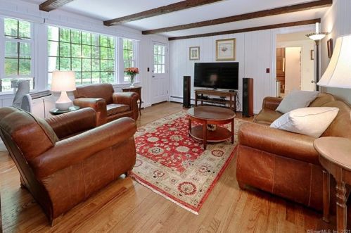 23 Mayflower Dr, Wilton CT  06897-1003 exterior