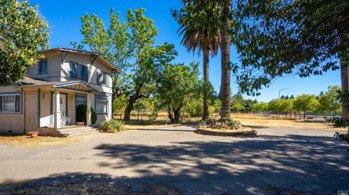 2234 Marlow Rd, Santa Rosa, CA 95403-2485