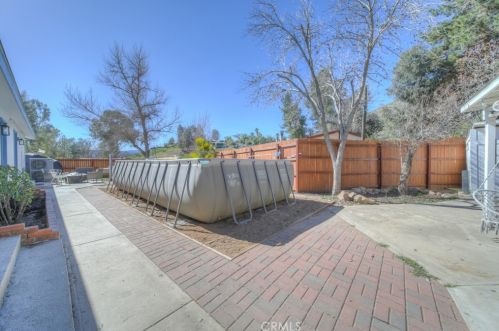 28185 Lindell Rd, Lake Elsinore CA  92532-7348 exterior