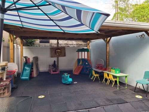 97-19 89th St, Jamaica NY  11421-1323 exterior