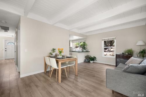 1425 Los Olivos Rd, Santa Rosa CA 95404-2017 exterior