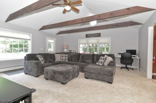 36 Old Milford Ln, West Milford Lakes NJ  07480-1123 exterior