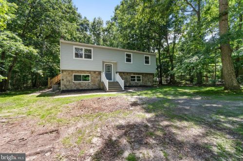 221 Hayes Ave, Waterford, NJ 08089-1506