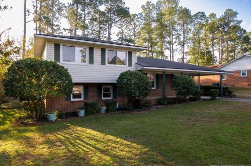 1510 Boros Dr, Fayetteville, NC 28303-3004