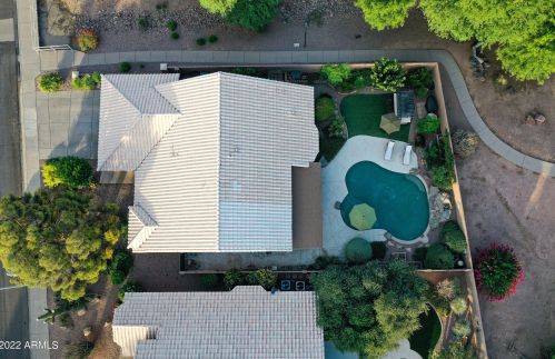 5351 Del Rio St, Chandler, AZ 85226-1924