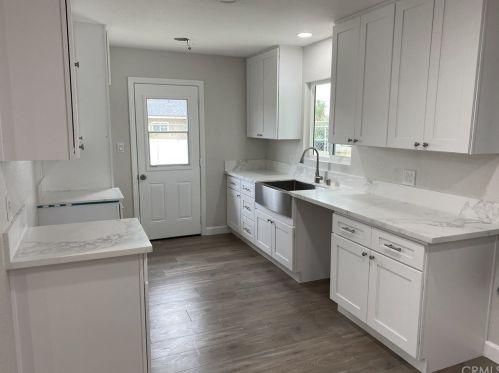 1924 Hunter Rd, Colton CA  92324-1312 exterior