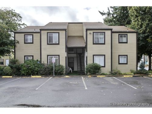 2712 138th Ave, Portland, OR 97236-2878