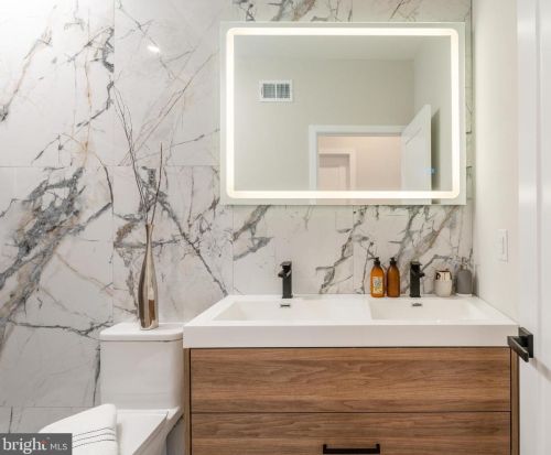 1810 Germantown Ave, Philadelphia PA 19133-1617 exterior