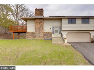 1633 Hickory Ln, Saint Paul, MN 55122-2529