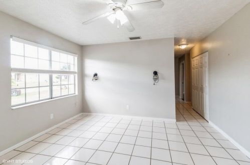 613 Sandbar Ter, Fort Pierce, FL 34953-1958
