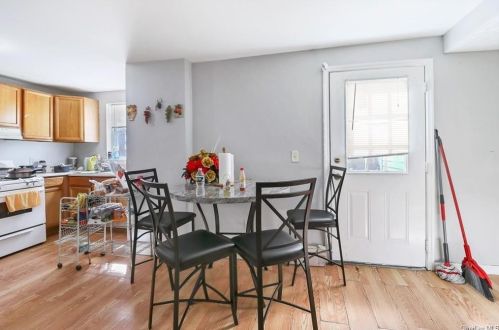 18 Russell St, South Fallsburg NY  12779-5717 exterior