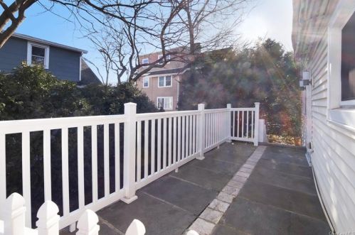 26 Park Pl, Rye Brook NY  10573-3527 exterior