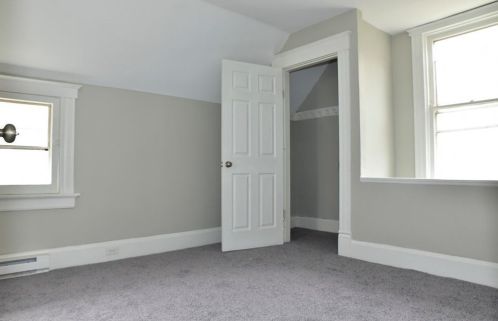 2039 Baltimore Ave, Cincinnati, OH 45225-1404