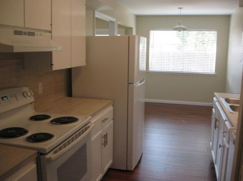 11503 Elk Park Cir, Austin TX  78759-4110 exterior