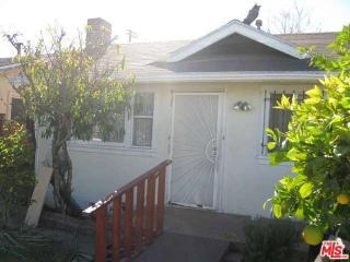 2822 Exposition Pl, Los Angeles, CA 90018-4125
