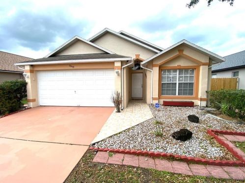 7049 Carna Ct, Orlando, FL 32807-6194