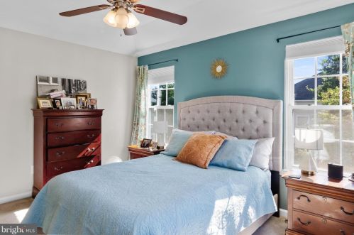 6504 Riverfront Dr, Palmyra NJ  08065-2145 exterior