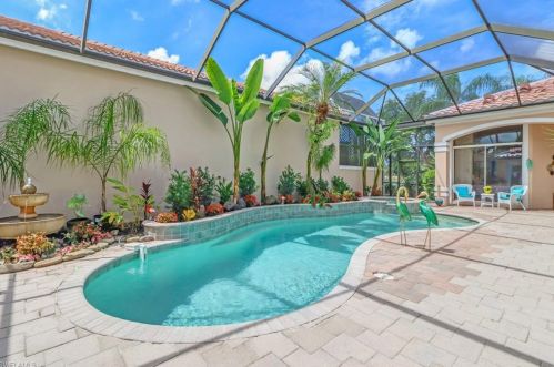 941 Tierra Lago Way, Naples, FL 34119-1801