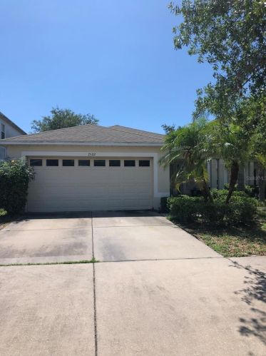 7522 Maroon Peak Dr, Ruskin, FL 33573-0102