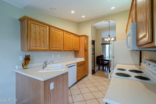 19430 85 Dr, Peoria AZ  85383-3624 exterior