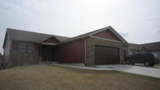 5320 Springbrook Dr, Ames, IA 50014-5583
