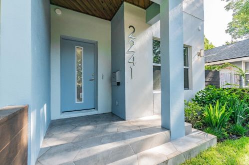 2241 1st Ave, Saint Petersburg, FL 33713-1205