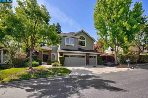 150 Briar Pl, Danville, CA 94526-1700