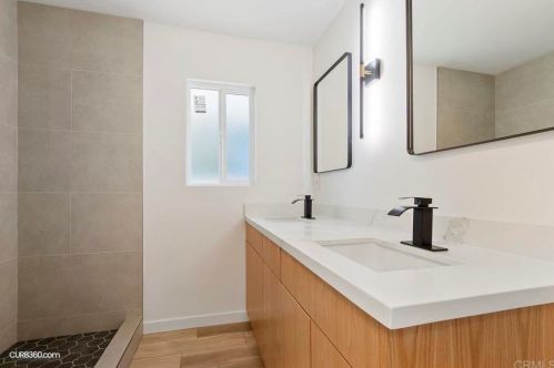 3511 Oliphant St, San Diego CA  92106-1729 exterior