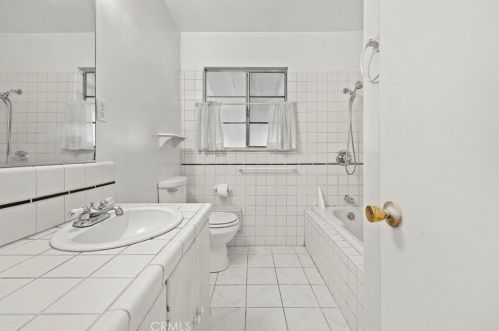 11133 Maidstone Ave, Norwalk CA  90650-1633 exterior