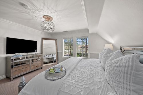 41664 Camino Del Vino, Temecula CA  92592-8439 exterior