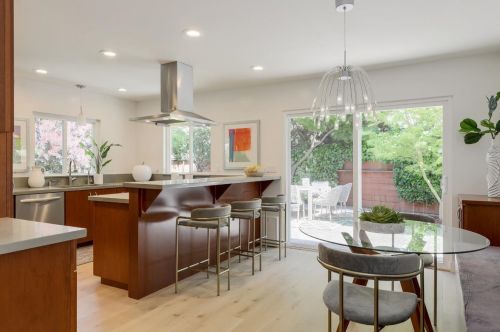 3555 Murdoch Dr, Palo Alto CA  94306-3636 exterior